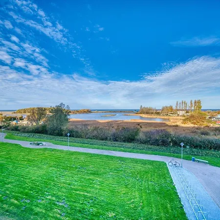 - Haus B, App 0b0304 *